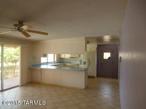 8935 E Maple Leaf Dr, Tucson, AZ 85710 photo 20