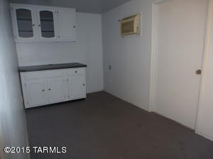 8935 E Maple Leaf Dr, Tucson, AZ 85710 photo 21