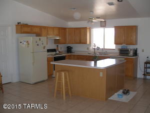 541 N Solar Dr, Vail, AZ 85641 photo 7