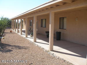 541 N Solar Dr, Vail, AZ 85641 photo 3