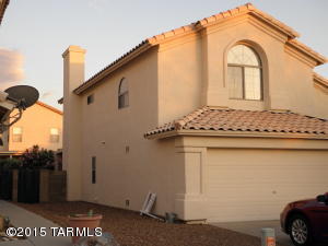 9796 E Cisco Ct, Tucson, AZ 85748 photo 3