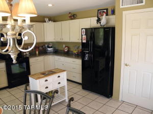 9796 E Cisco Ct, Tucson, AZ 85748 photo 11