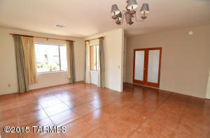 1574 E Painted Colt Loop, Tucson, AZ 85719 photo 14