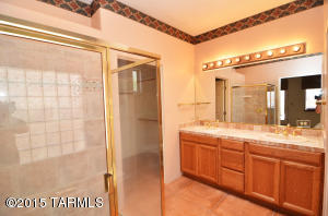 1574 E Painted Colt Loop, Tucson, AZ 85719 photo 18