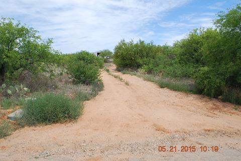 3945 E Pinto Ln, Tucson, AZ 85739 photo 5