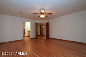 4975 E River Rd, Tucson, AZ 85718 photo 23
