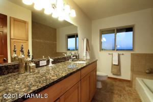 4975 E River Rd, Tucson, AZ 85718 photo 15