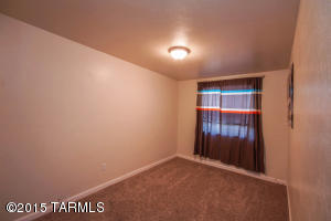 8532 E 18th St, Tucson, AZ 85710 photo 9
