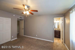 8532 E 18th St, Tucson, AZ 85710 photo 13