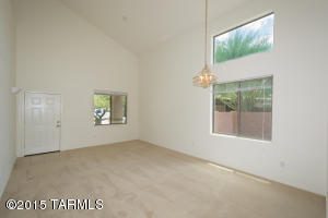 7672 E Fair Meadows Loop, Tucson, AZ 85756 photo 2