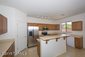 7672 E Fair Meadows Loop, Tucson, AZ 85756 photo 7