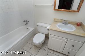 9940 E Basque Pl, Tucson, AZ 85748 photo 15