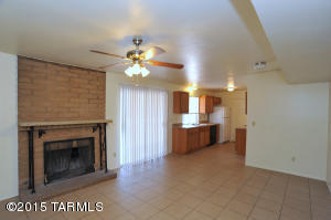 9940 E Basque Pl, Tucson, AZ 85748 photo 3