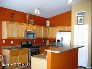 7807 E Windriver Dr, Tucson, AZ 85750 photo 4