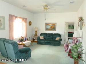 1341 E Morris Ln, Benson, AZ 85602 photo 5