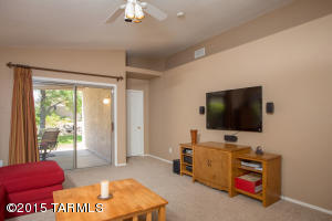 9166 E 33rd Pl, Tucson, AZ 85710 photo 2
