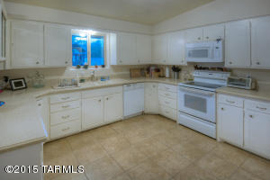 5809 E 3rd St, Tucson, AZ 85711 photo 7