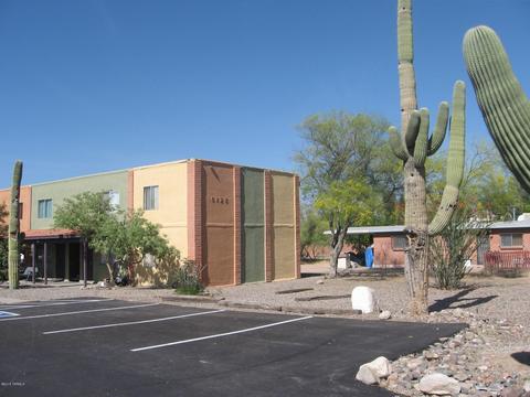 5105 E 2nd St, Tucson, AZ 85711 photo 4