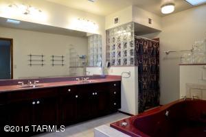 8801 E Saddleback Dr, Tucson, AZ 85749 photo 11