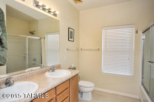 3658 E Farrier Dr, Tucson, AZ 85739 photo 9