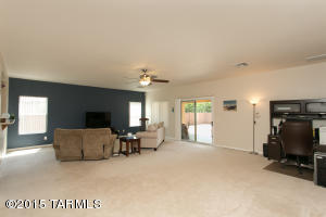 3658 E Farrier Dr, Tucson, AZ 85739 photo 2