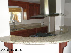 7320 E 33rd St, Tucson, AZ 85710 photo 7