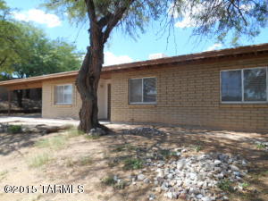 7549 E 27th St, Tucson, AZ 85710 photo 2