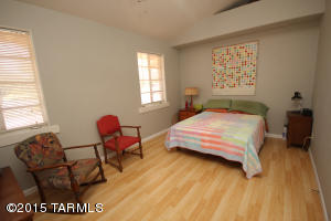5249 E 20th St, Tucson, AZ 85711 photo 12