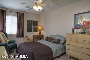 10242 E Buffaloberry Loop, Tucson, AZ 85748 photo 18