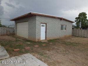 7550 E Apple Tree Dr, Tucson, AZ 85730 photo 4