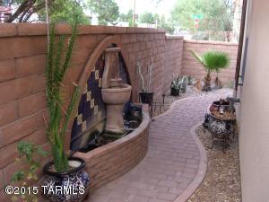 4193 N Rustic Iron Path, Tucson, AZ 85705 photo 6