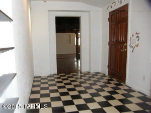2355 E Hampton St, Tucson, AZ 85719 photo 4