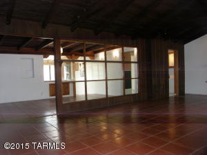 2355 E Hampton St, Tucson, AZ 85719 photo 5