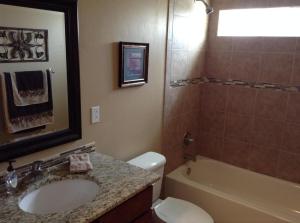2038 E Grant Rd, Tucson, AZ 85719 photo 9