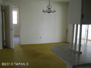 703 N Mesa Ave, Willcox, AZ 85643 photo 2