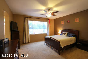 8141 E Whiting Way, Tucson, AZ 85715 photo 10