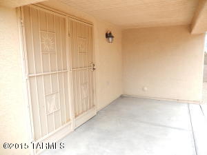8373 E Sarnoff Ridge Loop, Tucson, AZ 85710 photo 11