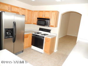8373 E Sarnoff Ridge Loop, Tucson, AZ 85710 photo 9