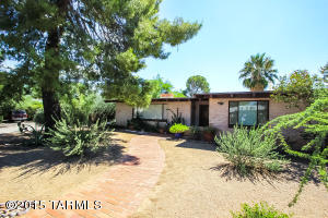 2364 E Hampton St, Tucson, AZ 85719 photo 2