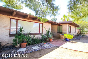 2364 E Hampton St, Tucson, AZ 85719 photo 5
