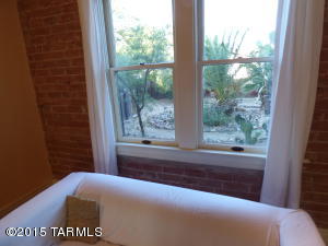 643 E 6th St, Tucson, AZ 85705 photo 8