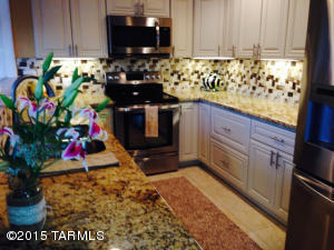 8821 E Hawk Pl, Tucson, AZ 85749 photo 16