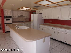 7849 E Highview Pl, Tucson, AZ 85750 photo 11