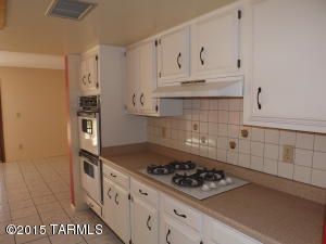 7849 E Highview Pl, Tucson, AZ 85750 photo 12