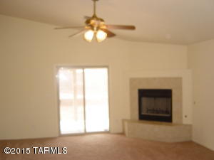 10213 E Buffaloberry Loop, Tucson, AZ 85748 photo 5