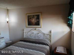 8824 E Mcclellan St, Tucson, AZ 85710 photo 17