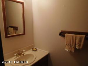 8824 E Mcclellan St, Tucson, AZ 85710 photo 21