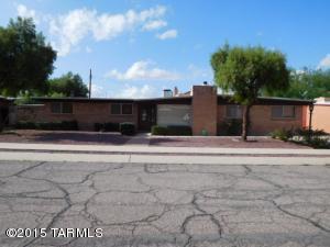 8824 E Mcclellan St, Tucson, AZ 85710 photo 1