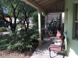 450 E Codd St, Tucson, AZ 85701 photo 9