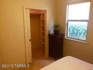 450 E Codd St, Tucson, AZ 85701 photo 25